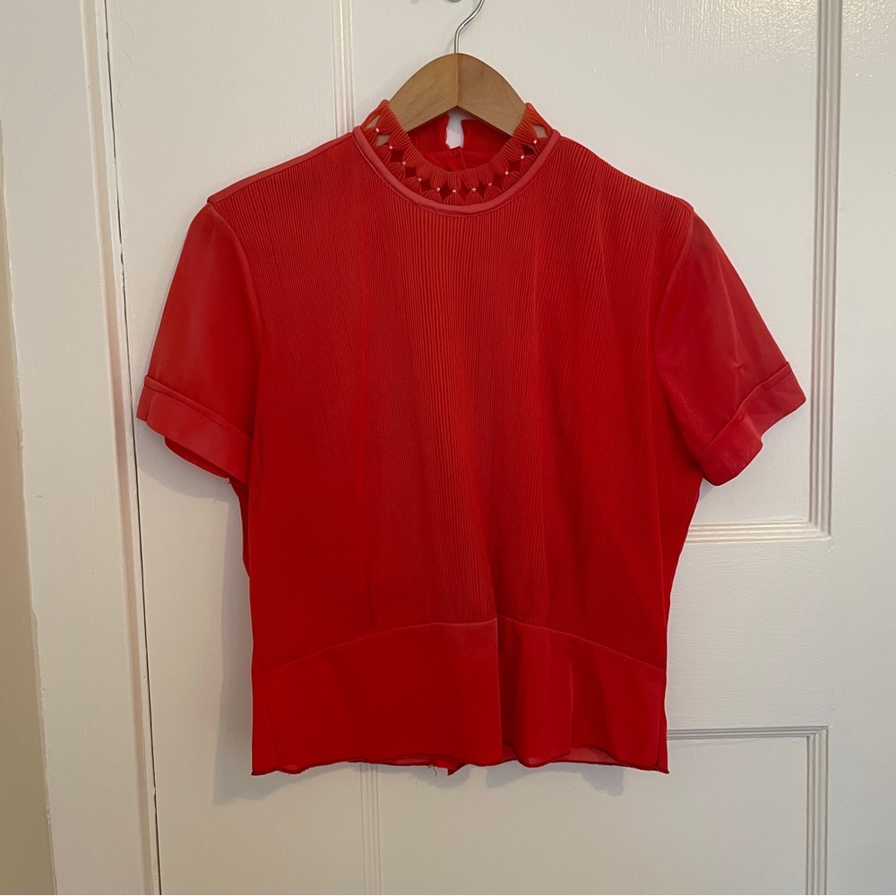 Vintage 1950s Red Pleated Blouse Pearl Collar Finland Short Sleeve Top S - Picture 5 of 12